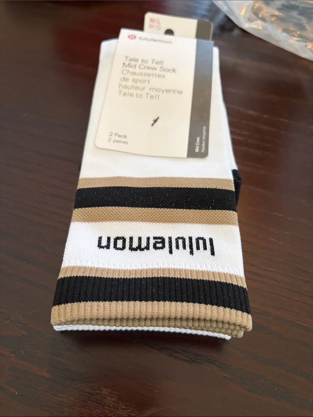 2 pairs lululemon athletica unisex  Mid Crew Socks in White, Black & Tan